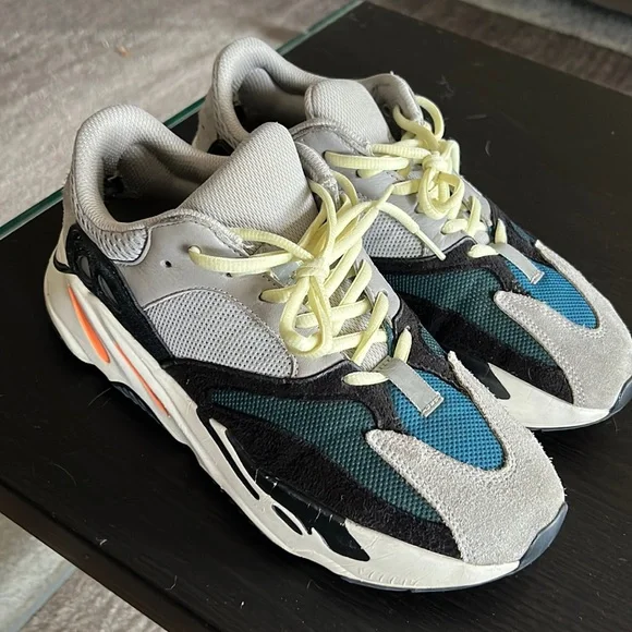 yeezy boost 700 waverunner box ADIDAS YEEZY BOOST 700 